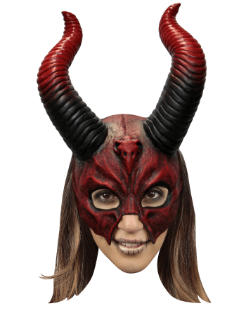 Devil mythical horned skull